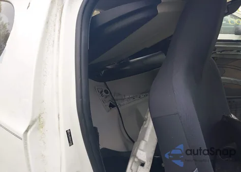 2013 Scion Iq from USA, damaged, VIN JTNJJXB06DJ022801